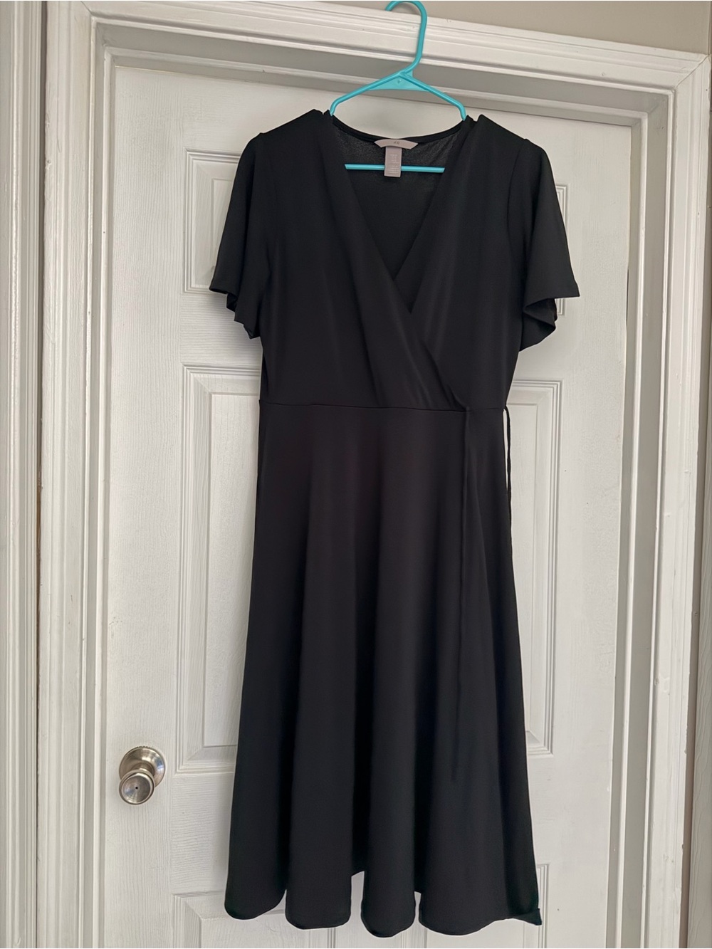H&M Black V-Neck Wrap Midi Dress